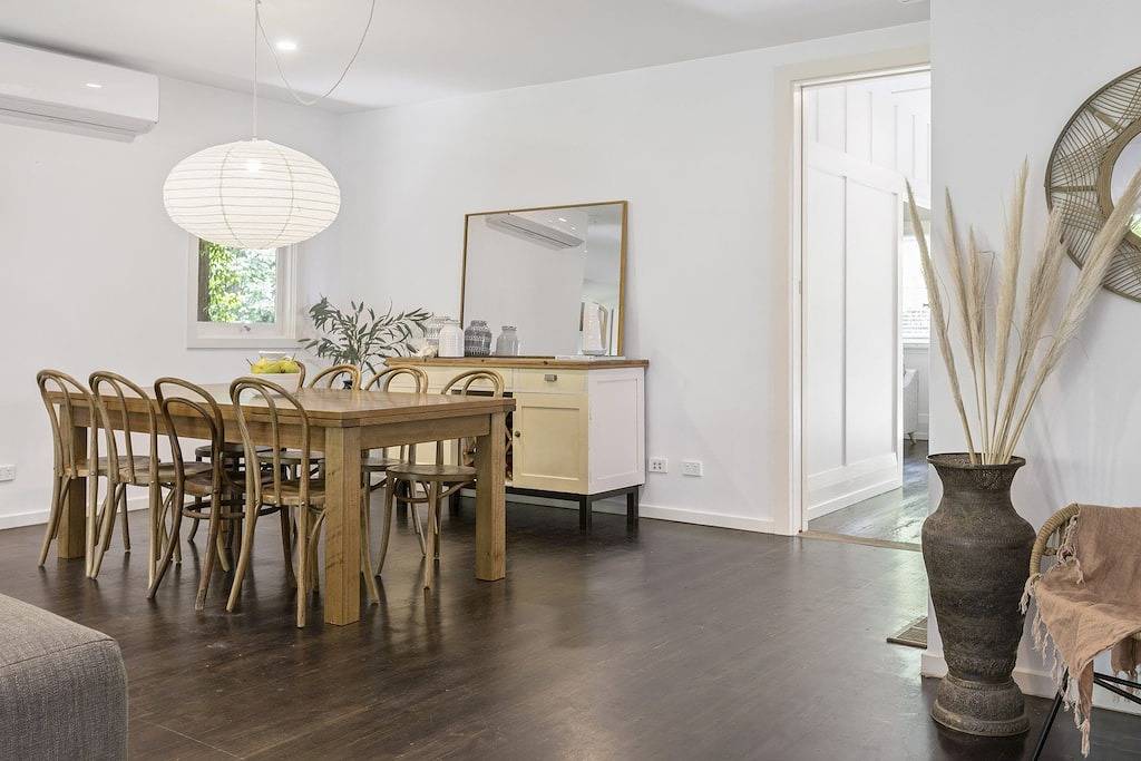 Holiday Home for 6 People in Dromana, Mornington Peninsula