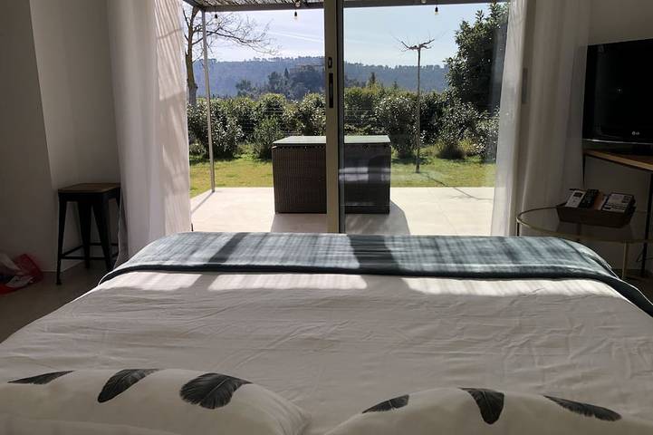 Location de vacances pour 4 personnes, avec terrasse et jardin, animaux acceptés à Ansouis - 3