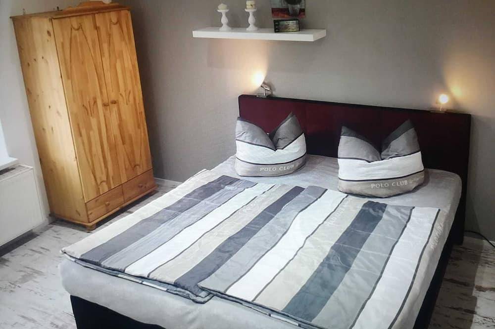 Ganze Wohnung, Schöne Ferienwohnung in Fürstensee, Neustrelitz