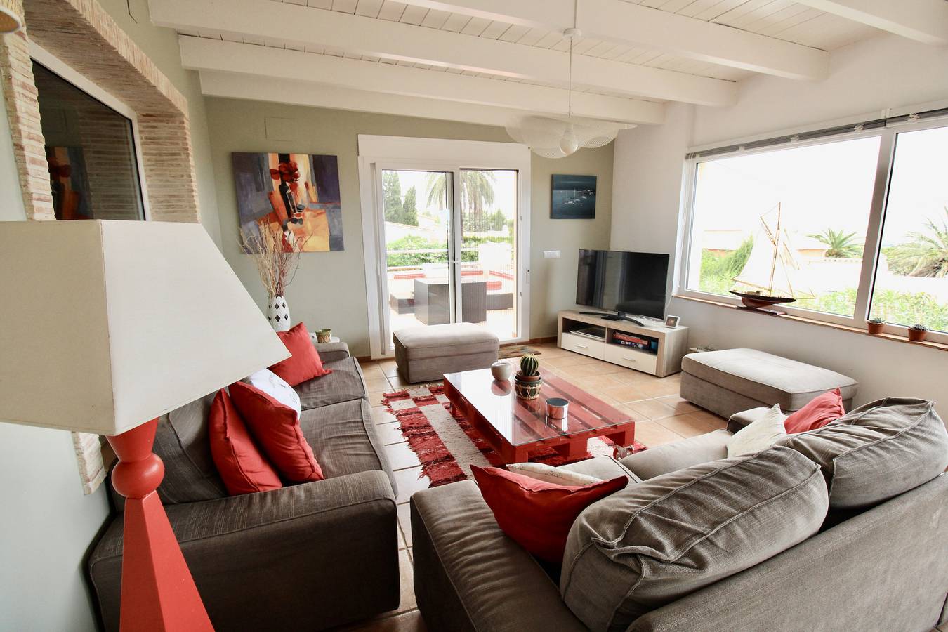 Casa de vacaciones 'Villa Betty' con vistas al mar, Wi-Fi y aire acondicionado in Montgó, Dénia