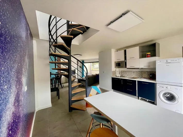 Apartamento de vacaciones para 5 personas, con terraza además de vistas y jardín, Se admiten mascotas - 1
