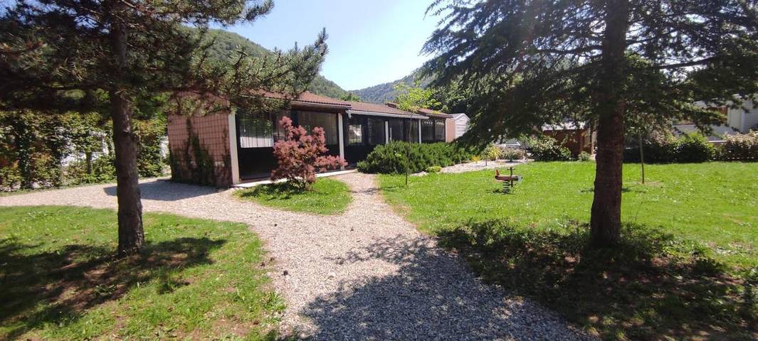 Gîte pour 4 personnes, avec jacuzzi ainsi que piscine et jardin dans Saint-Julien-en-Saint-Alban - 4