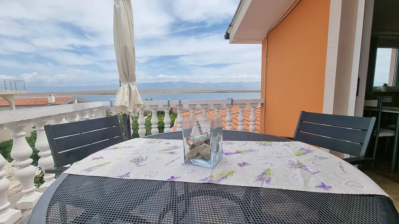 Appartamento vacanze a Vir a partire da 162€ a notte