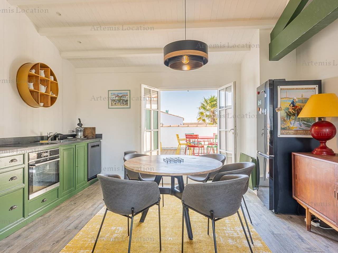 Ganze Wohnung, Moderne Wohnung mit großer Terrasse in Ars-en-Ré in Ars-en-Ré, Ile de Re