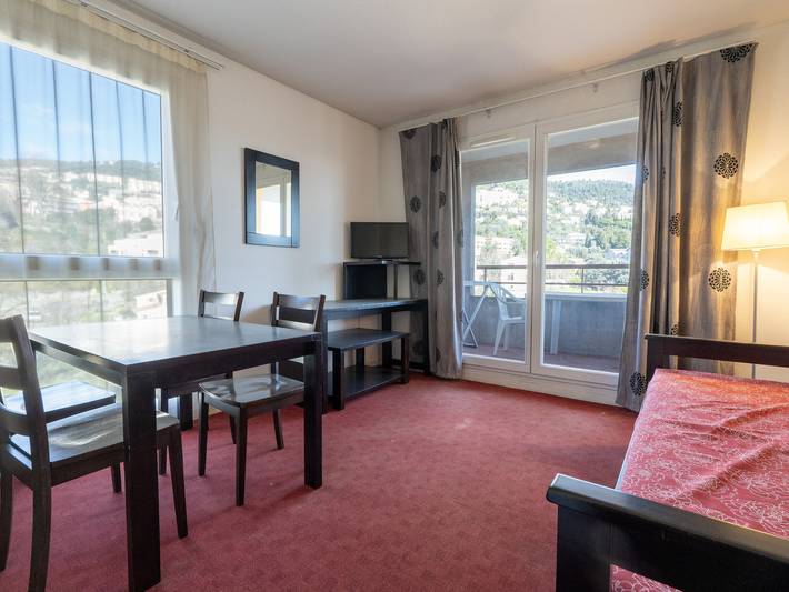 Apartamento de vacaciones para 4 personas, con balcón y piscina - 1