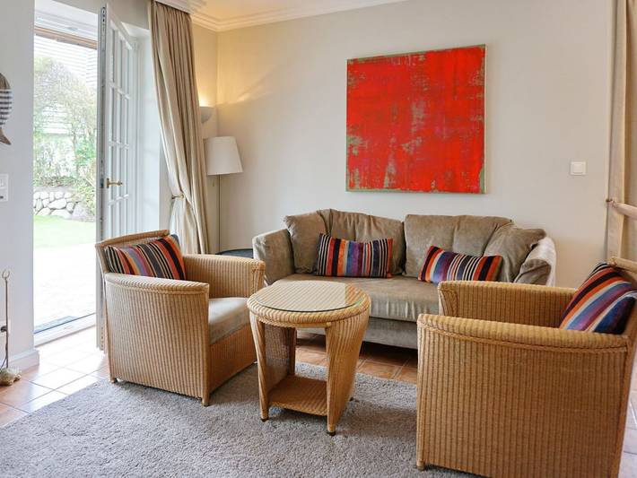 Ganze Ferienwohnung, Christa, App. 2 - First-Class Suiten in Bestlage. in Nordfriesische Inseln (Schleswig-Holstein) (Schleswig-Holstein), Wenningstedt