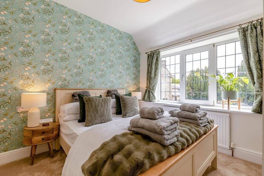 2 Bed in Ashford-in-the-Water (oc-a42837) in Ashford in the Water, Derbyshire