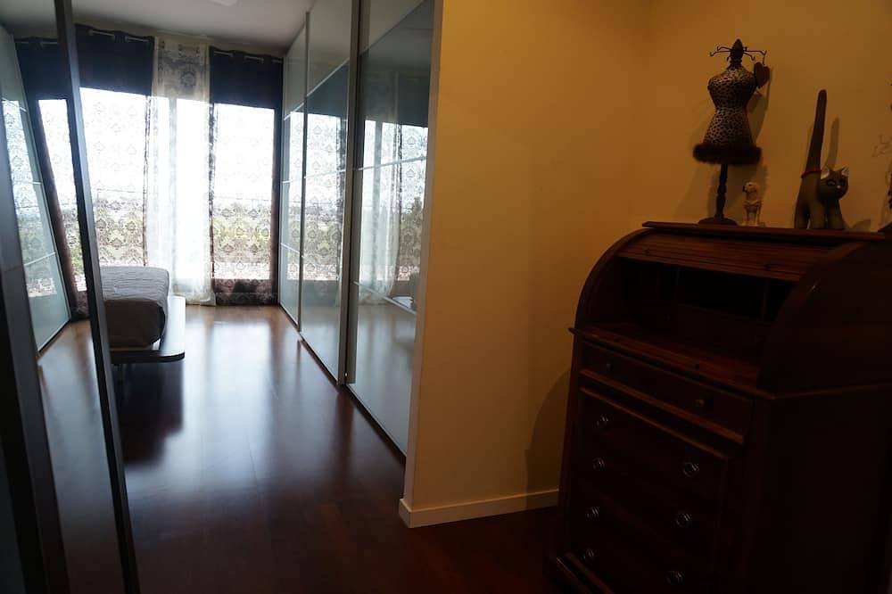 Castelldefels: Haus mit Pool und privatem Garten in Castelldefels, Baix Llobregat
