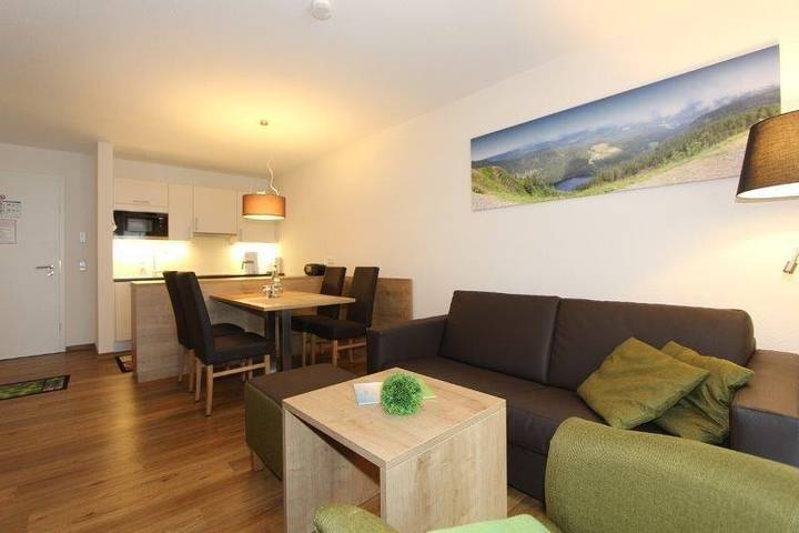 Ferienwohnung für 4 Personen, mit Balkon und Whirlpool sowie Sauna in Feldberg