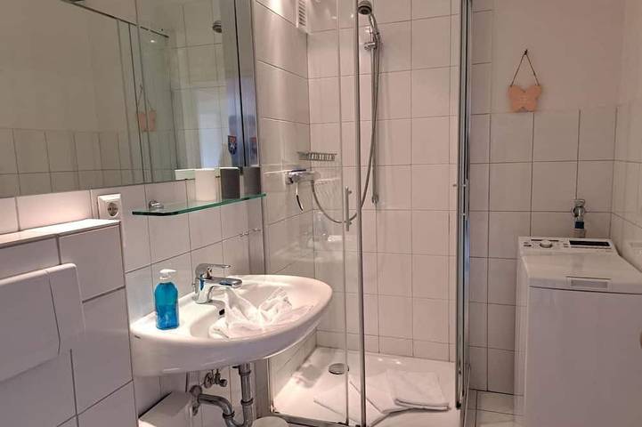 Ganze Wohnung, Haus Undine   Appartement  8 - 3 Zimmer Appartement in der Norderstr. 31 in Westerland, Sylt (Gemeinde)