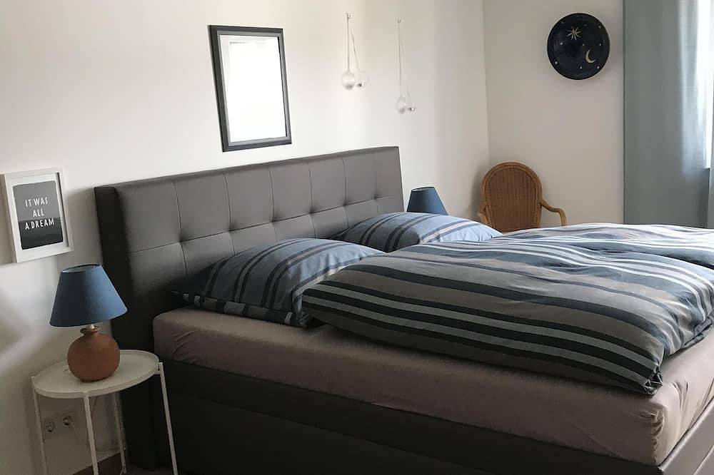 Ganze Wohnung, Gemütliche neu renovierte Ferienwohnung im Ruwertal in Kasel, Moseleifel