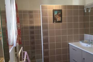 Chambre D’hôte pour 6 Personnes dans Allemagne-en-Provence, Parc naturel régional du Verdon, Photo 2