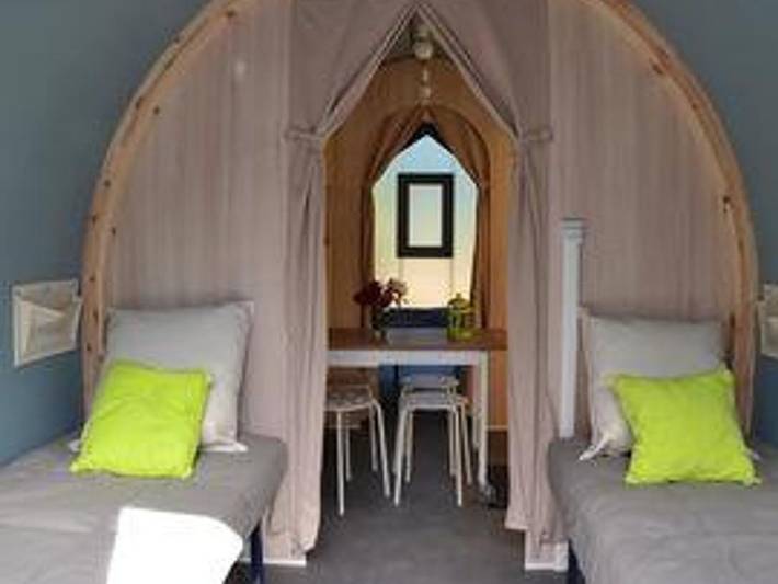 Tente pour 4 personnes, avec bassin pour enfant dans le Lot - 4