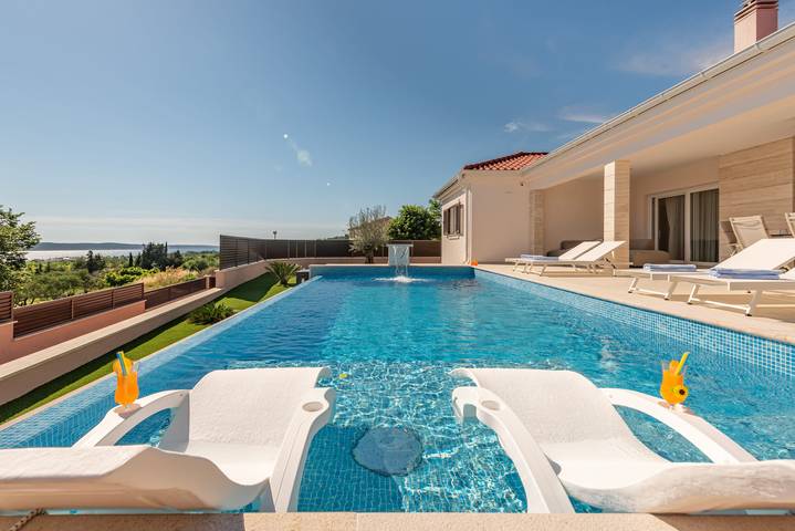 Villa Ana Zadarvillas in Ljubač (Dalmatien), Zadar