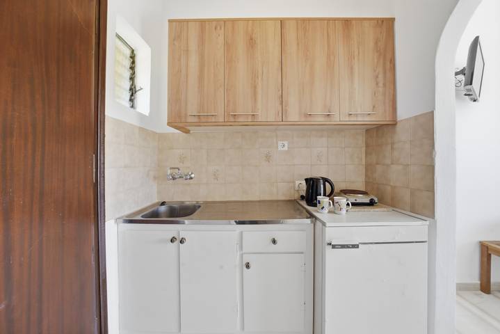 Hel studio-lejlighed, Alexandra Studio 10 Apartment with Private Balcony & Wi-Fi in Korfu
