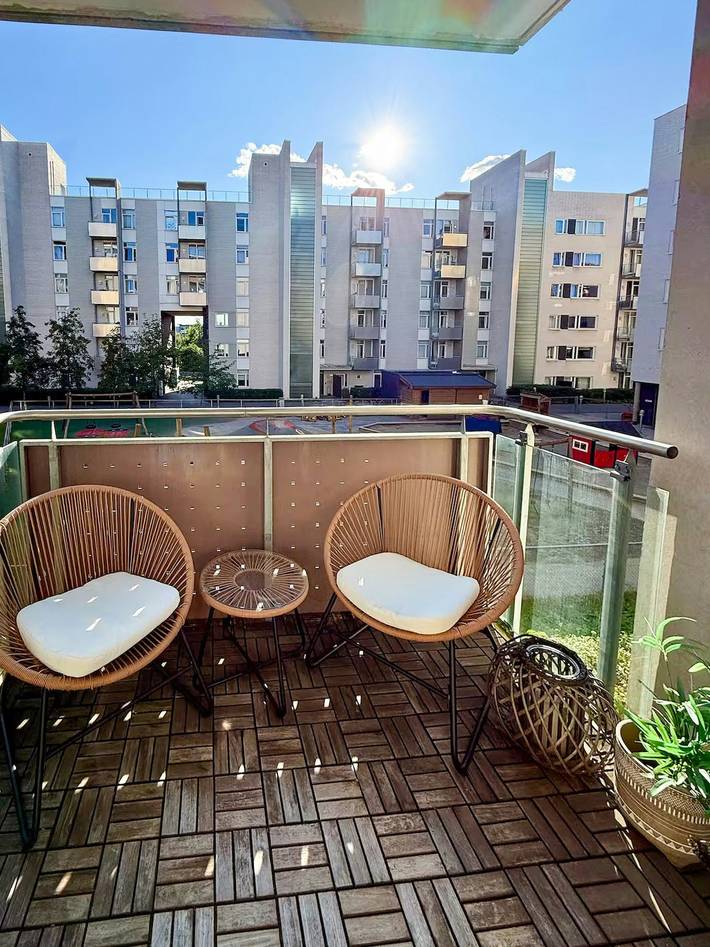 Ganze Wohnung, Helle Wohnung in Storo mit Balkon in Nordre Aker, Oslo