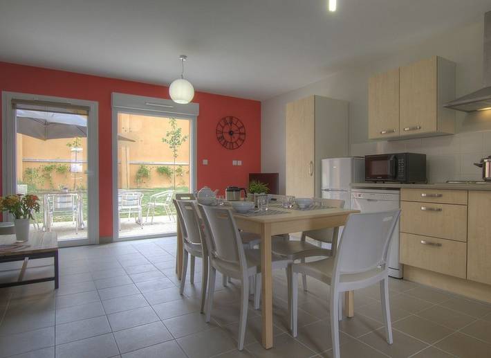 Gîte pour 6 personnes, avec jardin et terrasse - 1