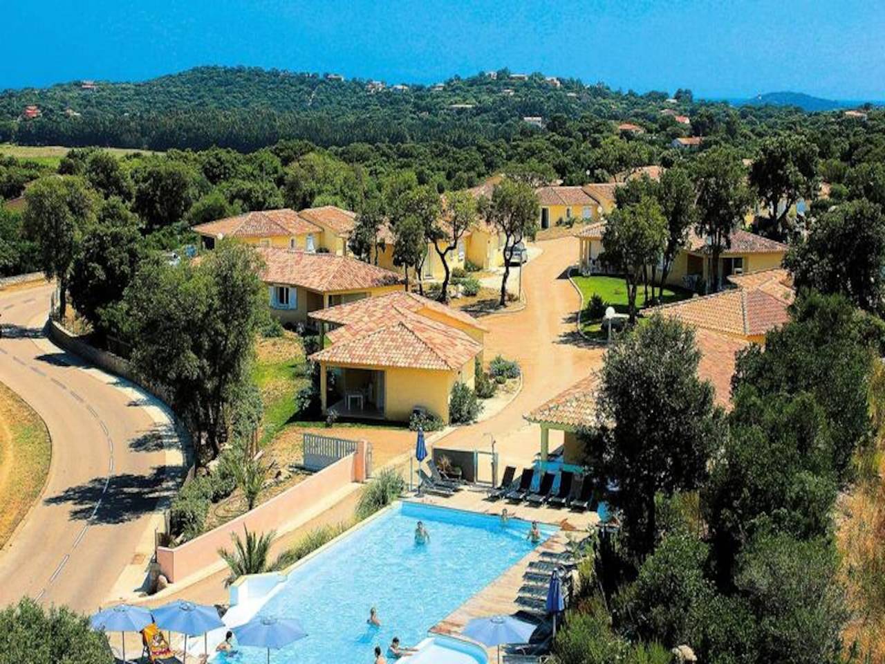 Location De Vacances pour 8 Personnes dans Sainte-Lucie de Porto-Vecchio, Zonza