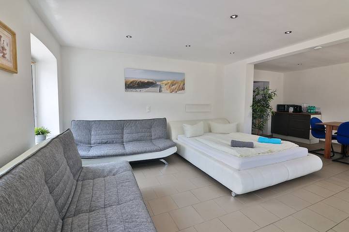 Ferienwohnung für 8 Personen, mit Garten - 1