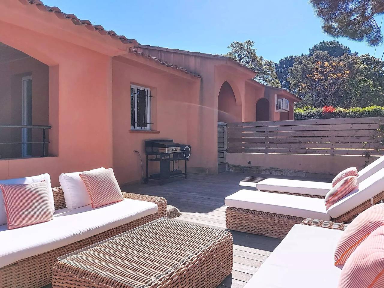 Haus 6 Personen in Sainte-Lucie de Porto-Vecchio, Zonza