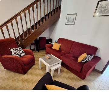 Gîte pour 8 personnes, avec terrasse à Fourchambault
