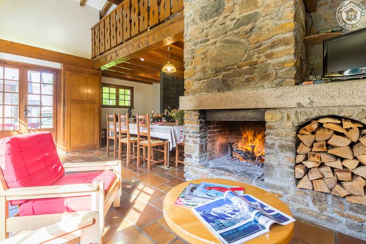 Gîte pour 8 personnes, avec terrasse à La Giettaz - 3