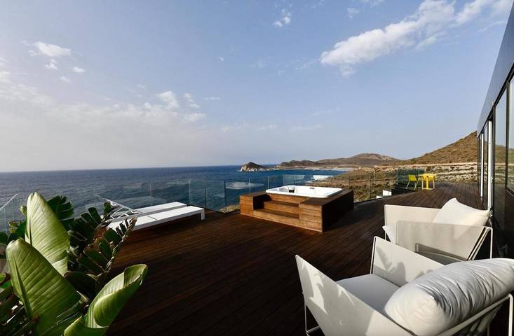 Holiday rental for 2 people, with hot tub and terrace in San José (Almeria)