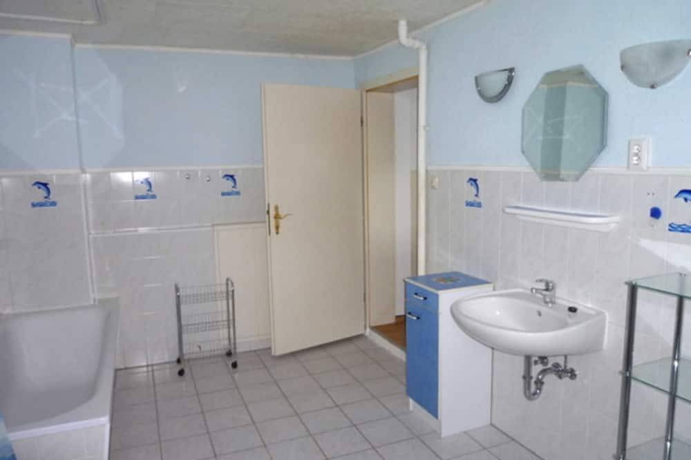 Ganze Wohnung, Ferienwohnung 4 - Ferienwohnung Hohen Niendorf bei Kühlungsborn in Hohen Niendorf, Bastorf