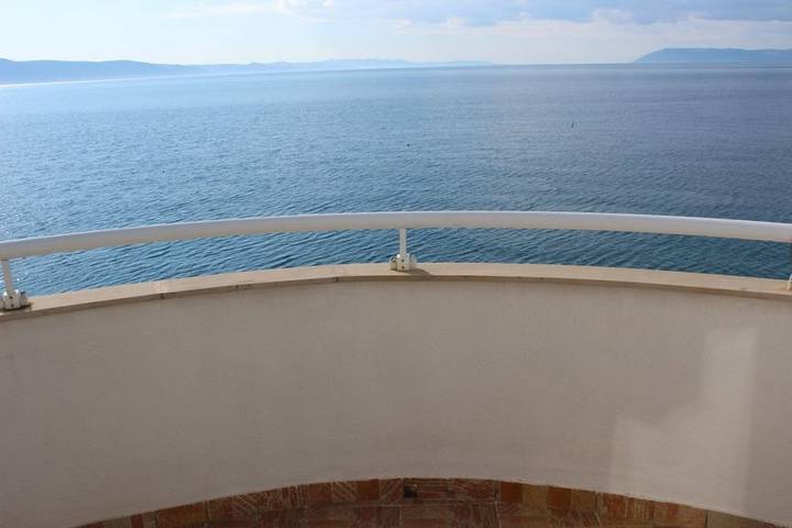 Ferienwohnung für 3 Personen, mit Balkon/Terrasse an der Makarska Riviera