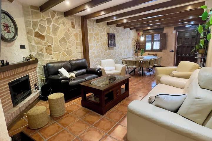 Maison de vacances pour 8 personnes, avec piscine, animaux acceptés - 1