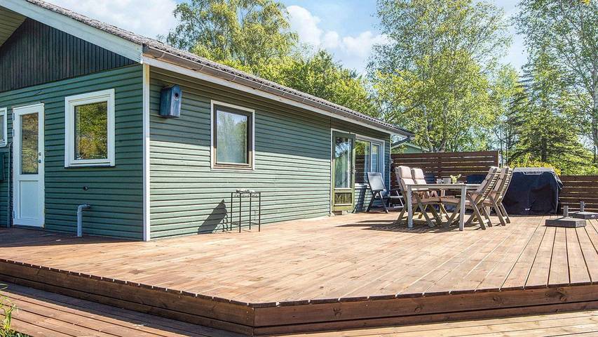 Ferienhaus für 5 Personen, mit Terrasse in Knebel