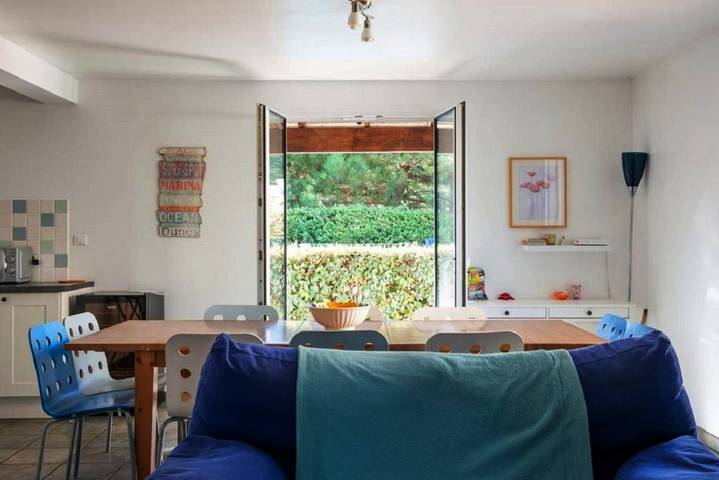 Location de vacances pour 10 personnes, avec piscine ainsi que jardin et vue, adapté aux familles dans La Terrière - 3