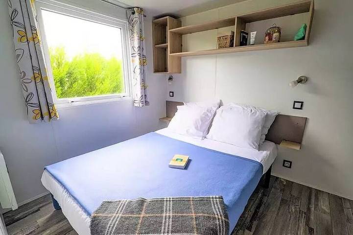 Mobil home pour 4 personnes, avec terrasse à Touquin - 3