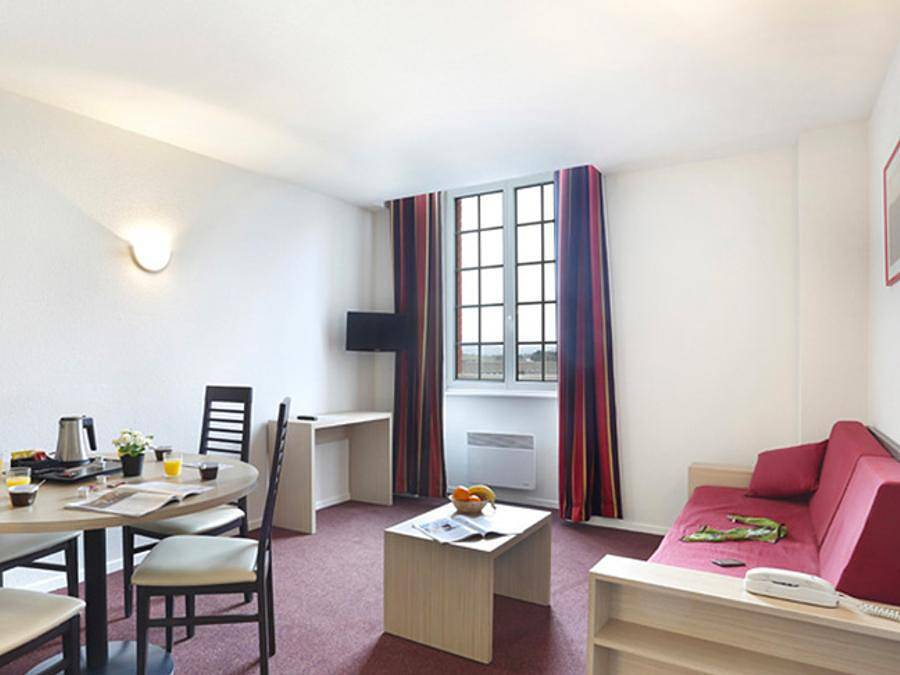 Résidence Les Demeures Champenoise - Appartement 4 personnes - Appartement 2 pièces 4 personnes in Épernay, Marne