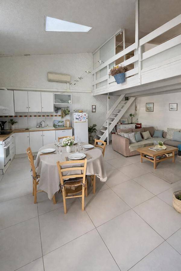 Two-Bedroom House in Mornac-sur-Seudre, Côte de Beauté