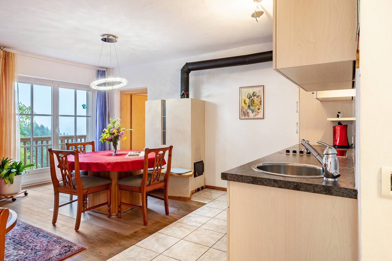 Ganze Wohnung, Ferienwohnung 'Latemar' mit Bergblick, Gemeinschaftsgarten und Wlan in Eggen (Deutschnofen), Deutschnofen