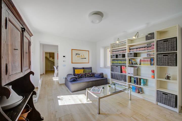 Ferienwohnung für 8 Personen, mit Balkon, kinderfreundlich in San Felice del Benaco - 2