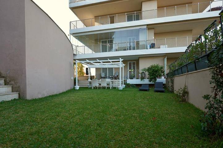 Villa pour 4 personnes, avec jardin et vue à Rome