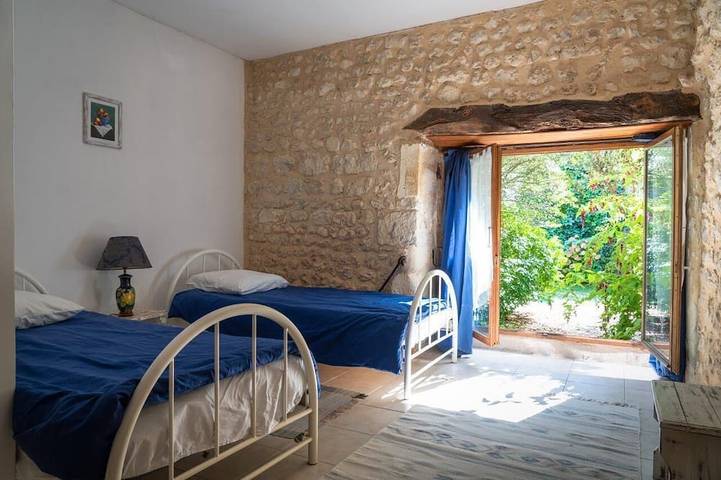 Gîte pour 4 personnes, avec jardin et piscine à Juignac - 3