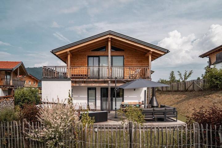 Chalet für 6 Personen, mit Ausblick und Sauna sowie Garten, mit Haustier