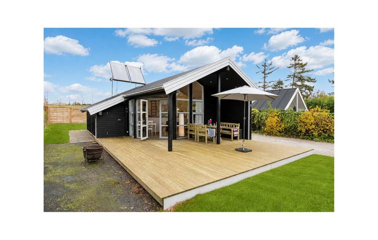 Ferieudlejning for 3 personer, med Terrasse og Have i Kerteminde