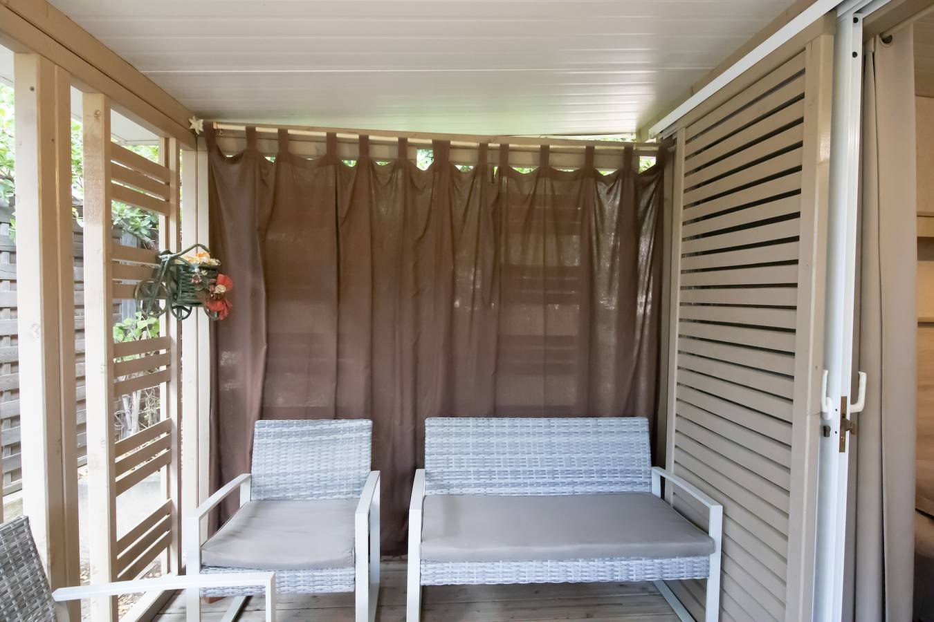 Casa vacanze 'Chalet V Tout Equipé Proche Mer' con piscina condivisa, terrazza e aria condizionata in Pianotolli-Caldarello, Sartène e dintorni