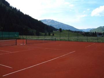 Hotel für 3 Personen in Tannheim (Tirol), Allgäuer Alpen (Österreich), Bild 2