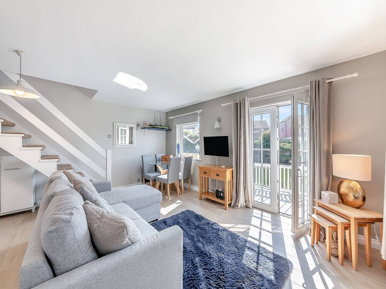 Water's Edge Holiday Home in Beadnell, Benthall