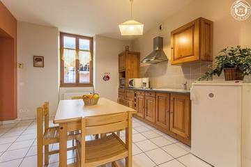 Gîte pour 3 personnes, avec terrasse à Thoiry (Savoie)