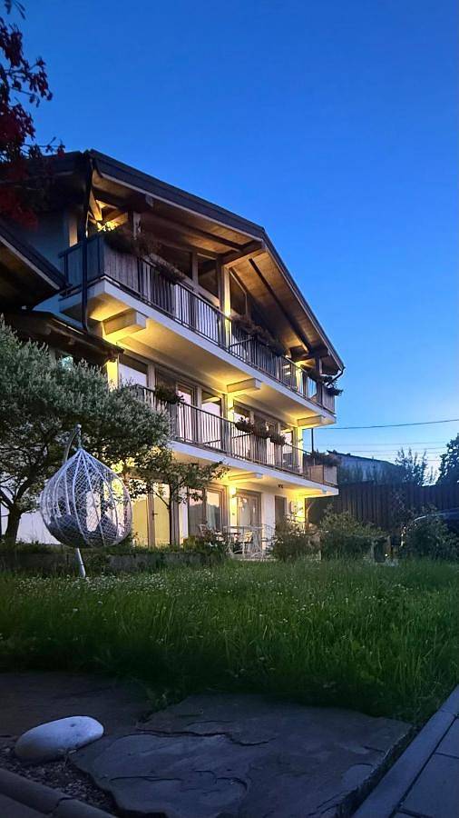Villa pour 9 personnes, avec jardin ainsi que jacuzzi et sauna en Roumanie - 3