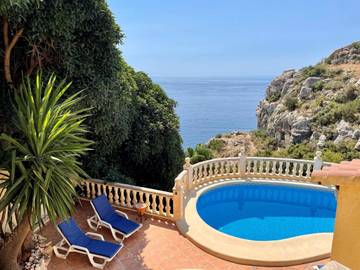 Casa rural para 6 personas, con terraza en Benitachell