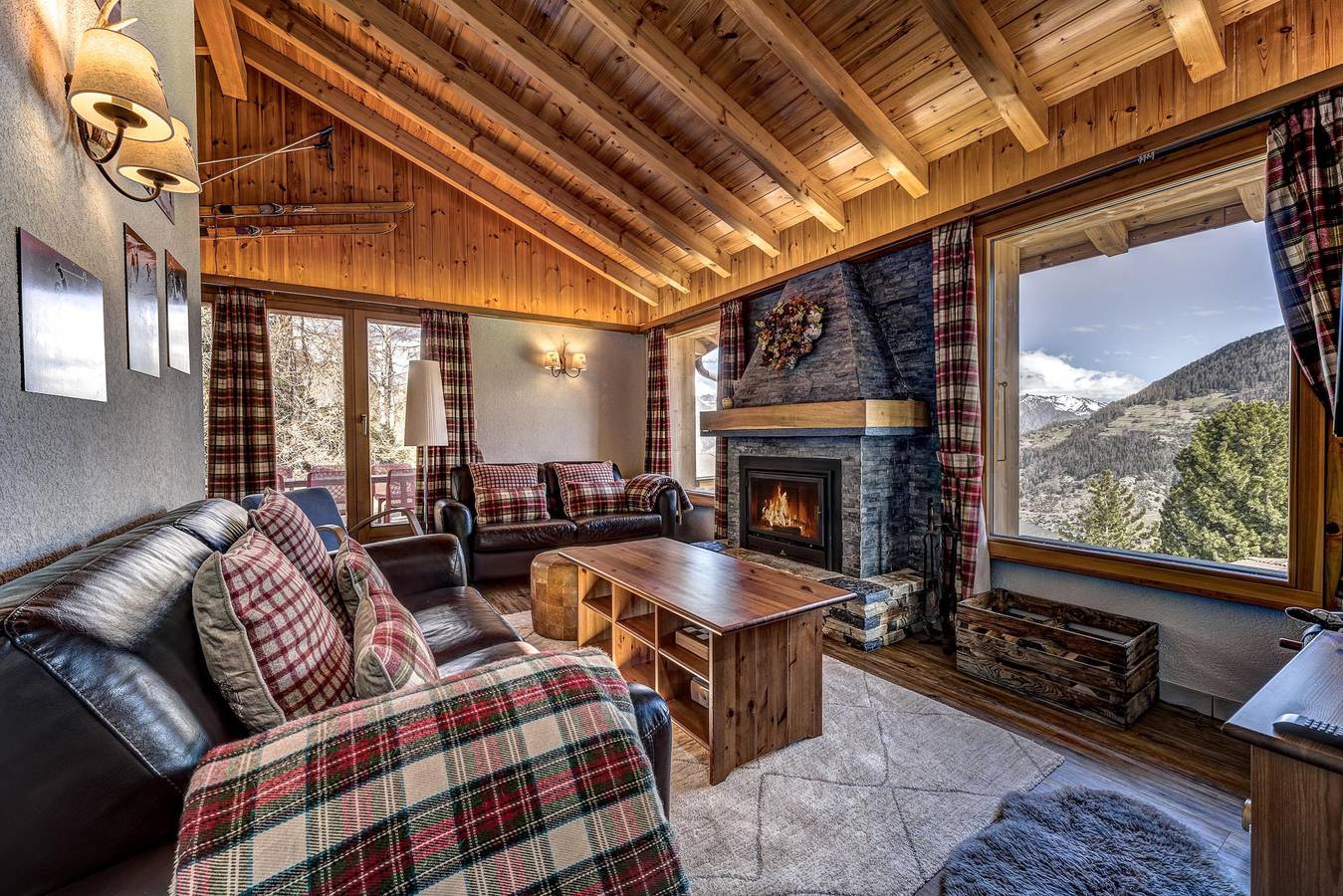 Chalet Chalet Khione in La Tzoumaz, Riddes