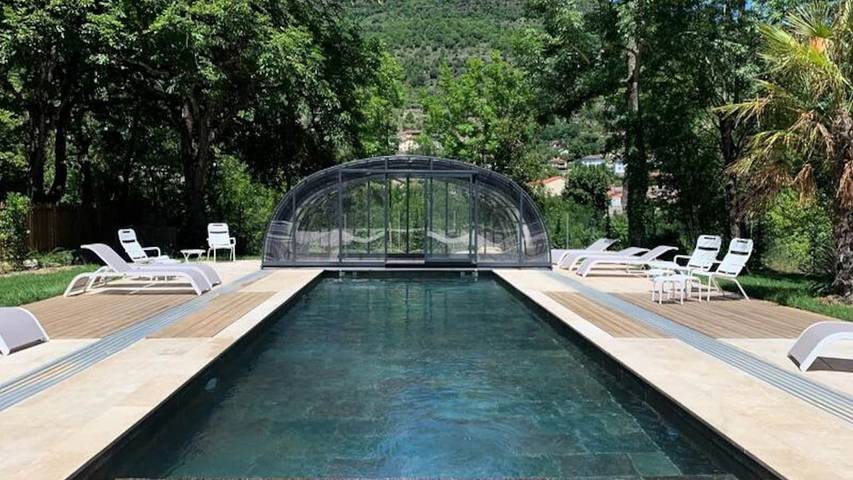 Apartamento de vacaciones para 3 personas, con jardín además de sauna y piscina - 1