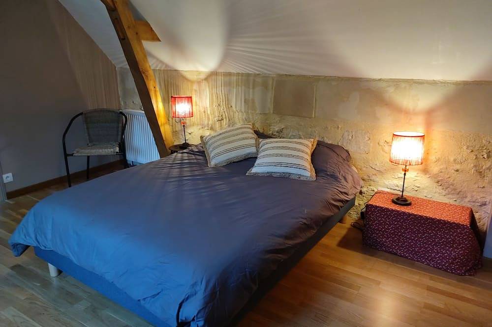 House In The Heart Of The Chateaux Of The Loire Valley in La Chapelle-aux-Naux, Valle del Loira